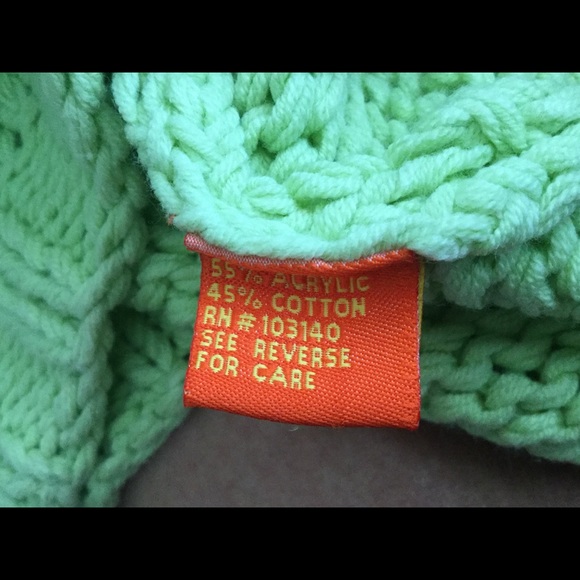 Super cute shawl collar sweater Size M - Picture 5 of 6